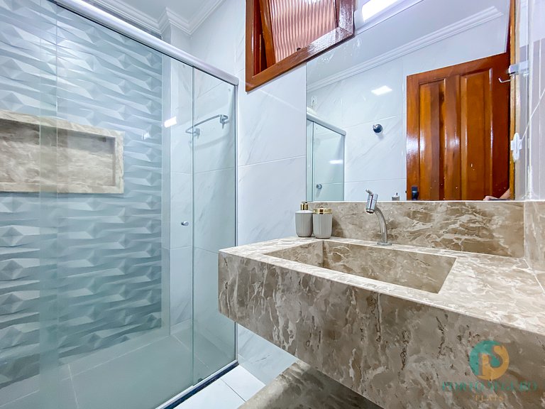 Apartamento a Poucos Metros da Praia de Taperapuã | Piscinas