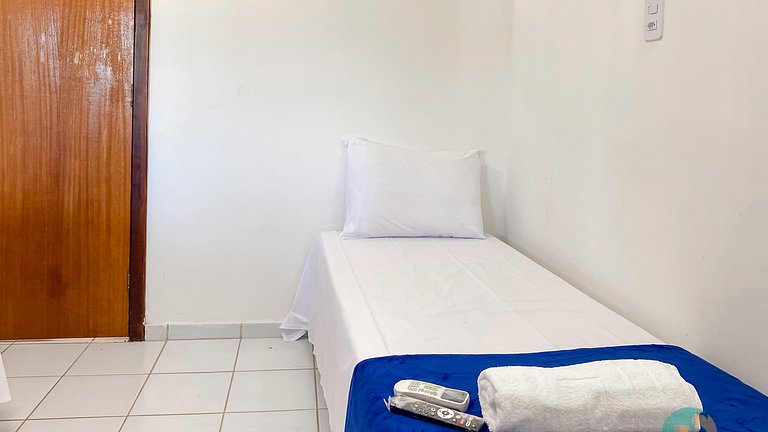 Casa 3 Suítes a poucos metros do Axé Moi  MS34