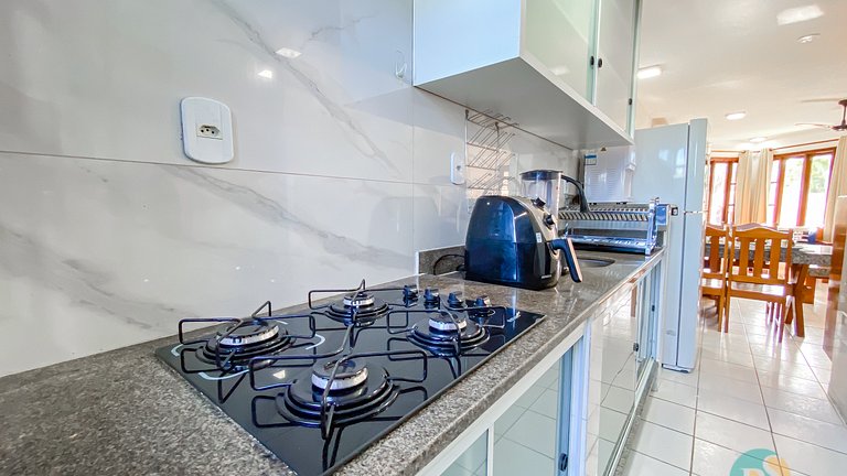 Casa 3 Suítes a poucos metros do Axé Moi  MS34