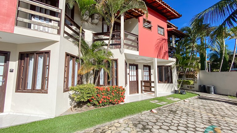 Casa 3 Suítes a poucos metros do Axé Moi  MS34