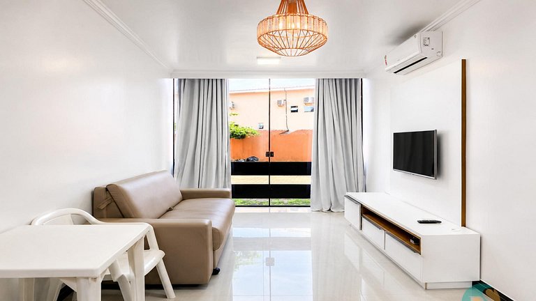 Apartamento a Poucos Metros da Praia de Taperapuã | Piscinas